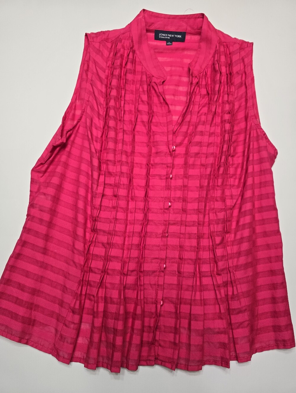 Jones New York Sleeveless Pleated Button-Front Blouse in Bright Pink